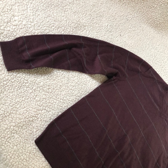 Long Sleeve Sweater - Picture 3 of 4